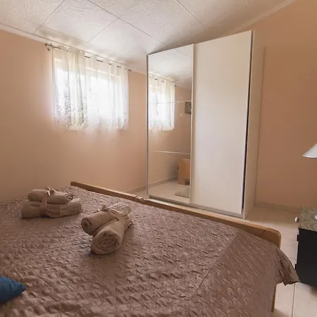 House Rusticana Sali, Dugi Otok Near Np Kornati