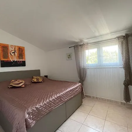 بيت ضيافة House Rusticana Sali, Dugi Otok Near Np Kornati سالي