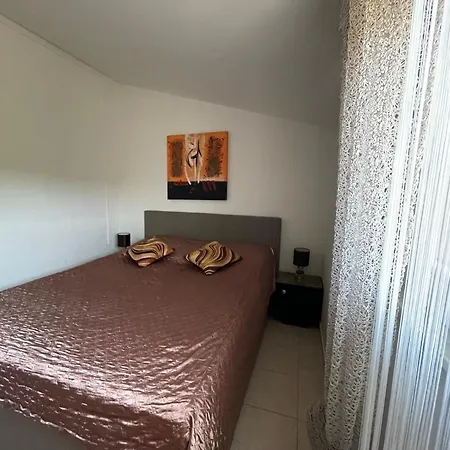 بيت ضيافة House Rusticana Sali, Dugi Otok Near Np Kornati 3*