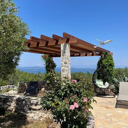 Konukevi House Rusticana Sali, Dugi Otok Near Np Kornati Sali