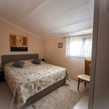 House Rusticana Sali, Dugi Otok Near Np Kornati بيت ضيافة سالي