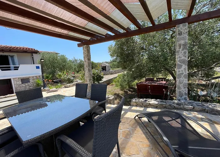 House Rusticana Sali, Dugi Otok Near Np Kornati Konukevi 3*
