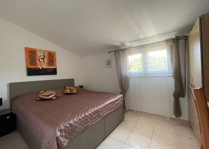 Konukevi House Rusticana Sali, Dugi Otok Near Np Kornati Sali