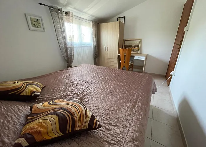 Konukevi House Rusticana Sali, Dugi Otok Near Np Kornati 3*